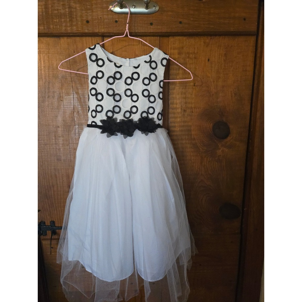 MARMELLATA - Size 6 Black White Circle Embroidered Tulle Special Occasion Dress